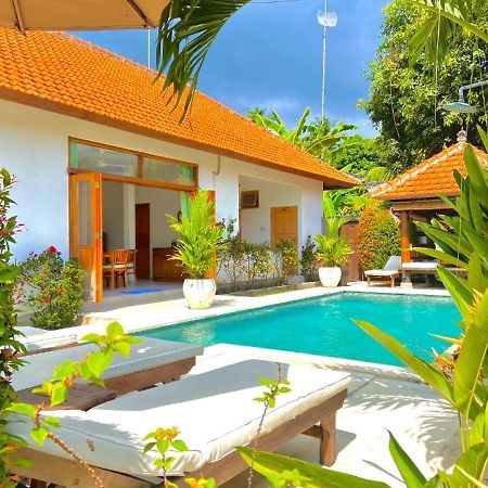 Villa Seruni Lovina Luaran gambar