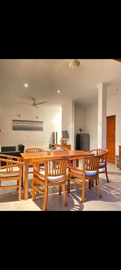 Villa Seruni Lovina Luaran gambar