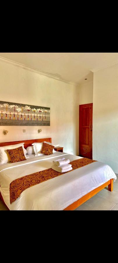 Villa Seruni Lovina Luaran gambar
