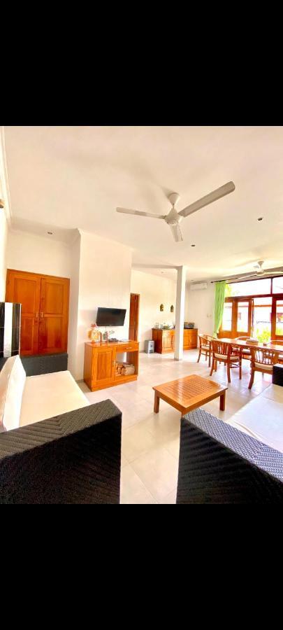 Villa Seruni Lovina Luaran gambar