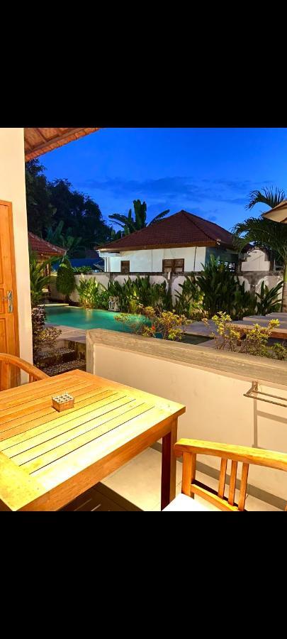 Villa Seruni Lovina Luaran gambar