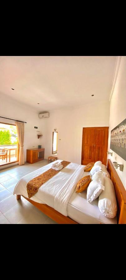 Villa Seruni Lovina Luaran gambar