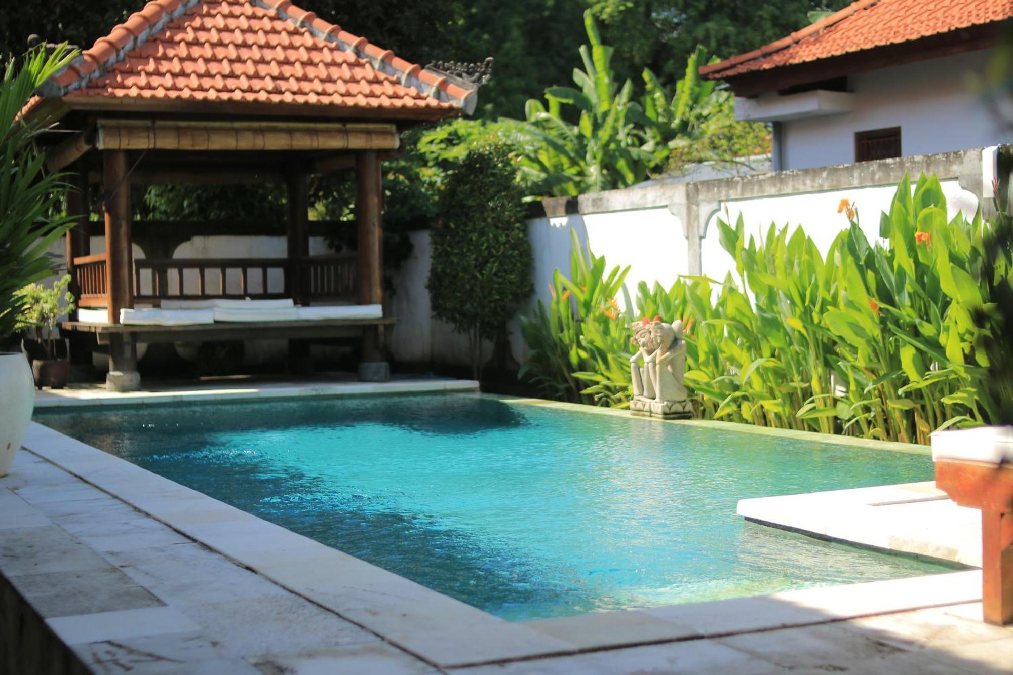Villa Seruni Lovina Luaran gambar
