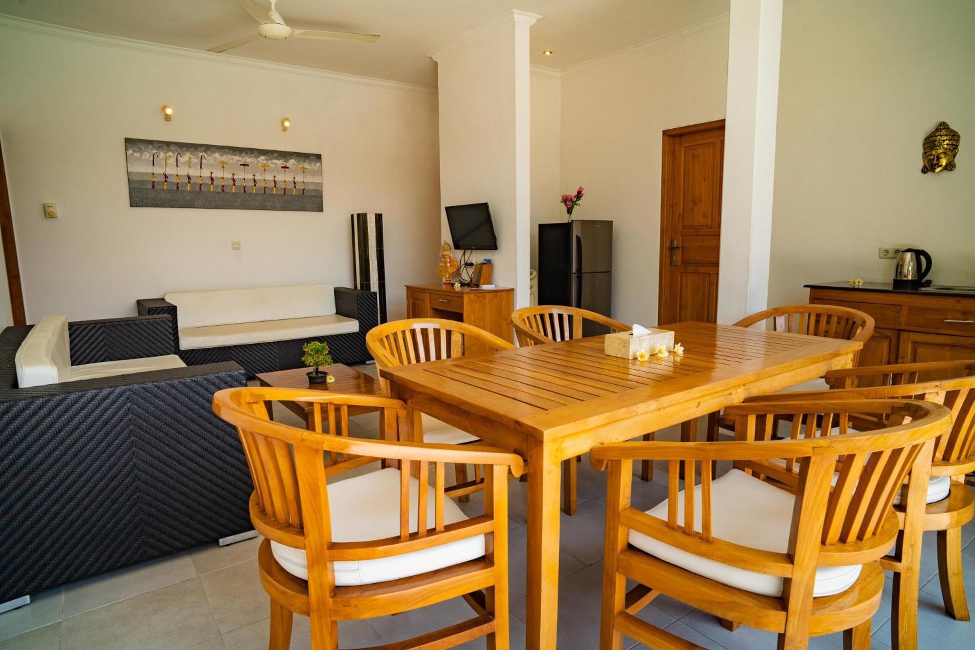 Villa Seruni Lovina Luaran gambar