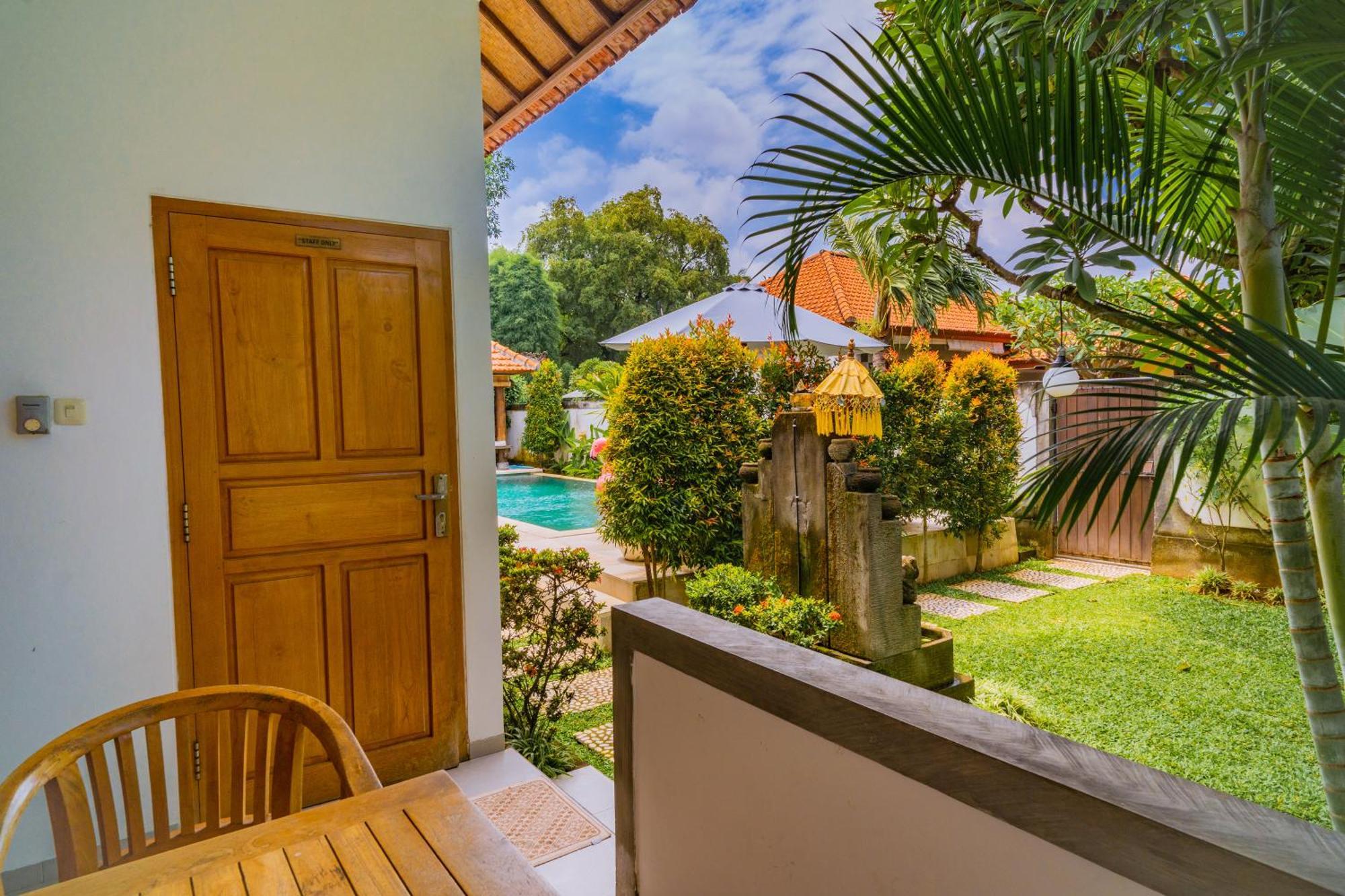 Villa Seruni Lovina Luaran gambar