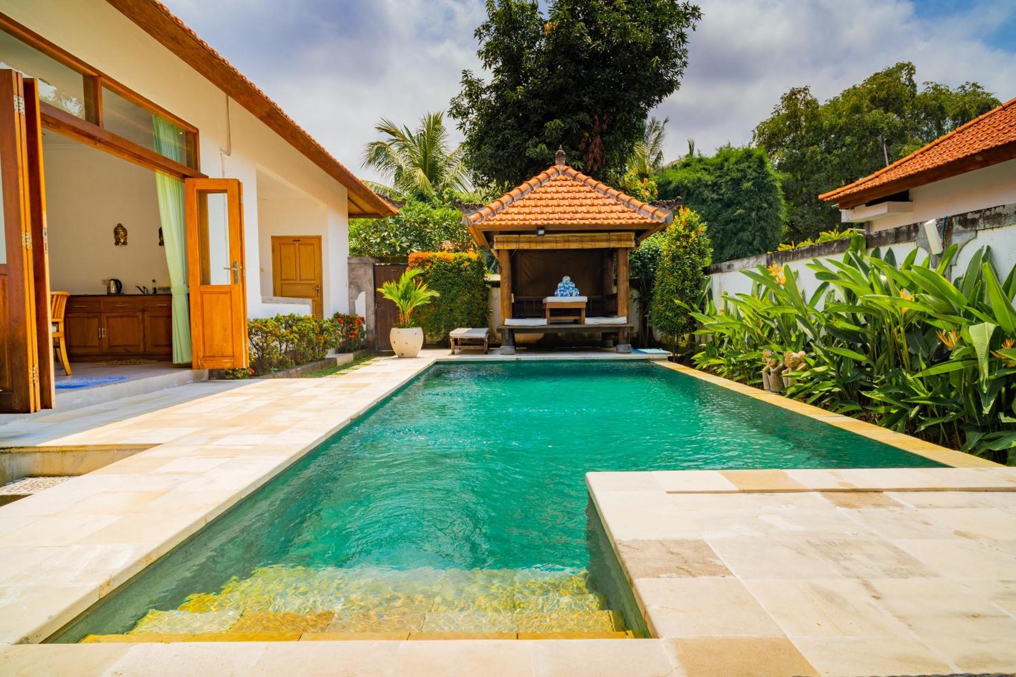 Villa Seruni Lovina Luaran gambar