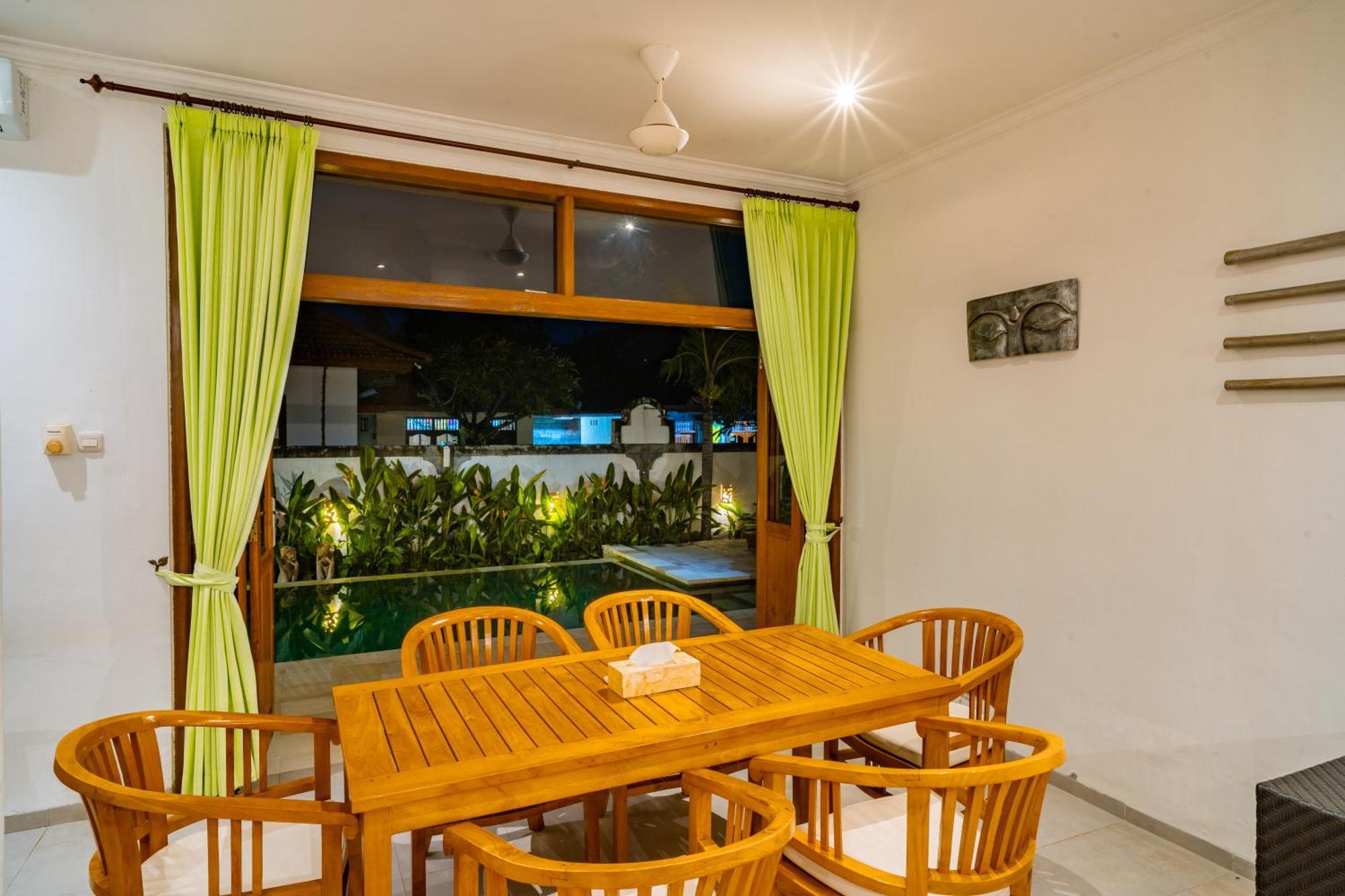 Villa Seruni Lovina Luaran gambar